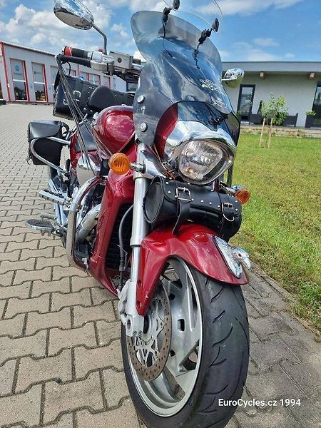 Suzuki Intruder M 1800 R (2007) - fotka 3 z 20