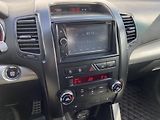 Kia Sorento 2.2 CRDI 145kW AWD AT Premium - náhled 17