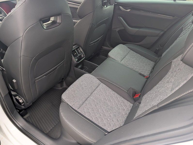 Škoda Octavia (2026) Combi 2,0 TDI / 110 kW DSG Spo - fotka 8 z 30