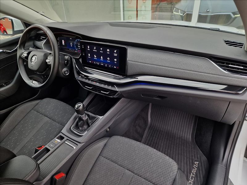 Škoda Octavia 2.0 TDI 110kw Style,ČR,1.Maj. - fotka 13 z 50