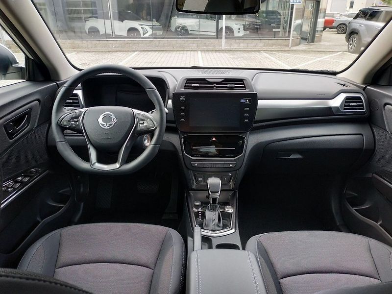 KGM Tivoli 1.5T Style 2WD, AT SKLADEM - fotka 12 z 30