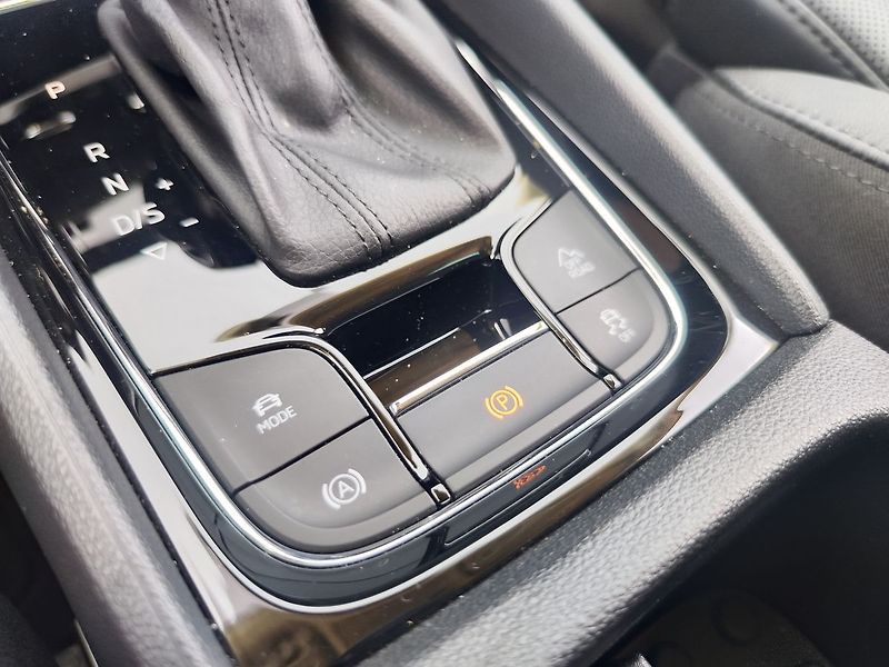 Škoda Kodiaq 2.0 TDI /147kW L&K DSG 4x4 - fotka 28 z 39