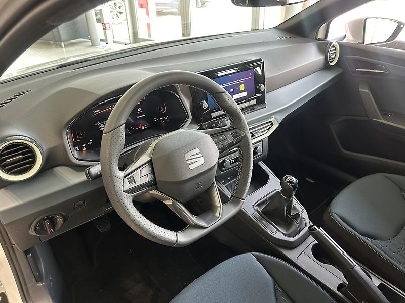Seat Ibiza 1.0TSI 70kW - fotka 5 z 13