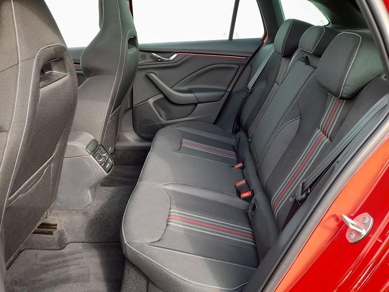 Škoda Scala Monte Carlo 1.0TSI 85kW 7AP - fotka 18 z 20