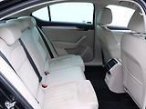 Škoda Superb 2,0 TDI 140kW DSG 4x4 Style CZ - náhled 12