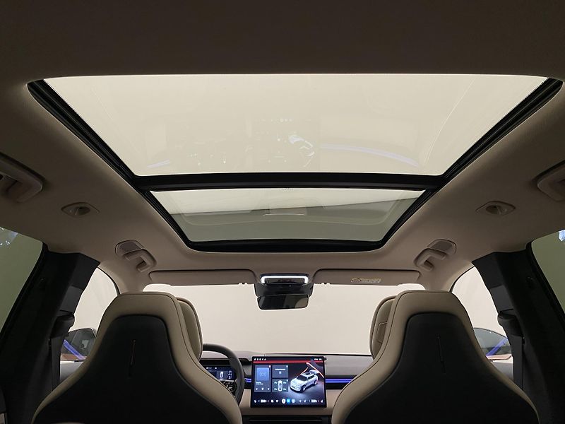 Lynk & Co 08 (2025) MORE PHEV - fotka 31 z 68