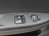Hyundai i20 (2011) 1.2i, ČR, AC, park.asist - náhled 11