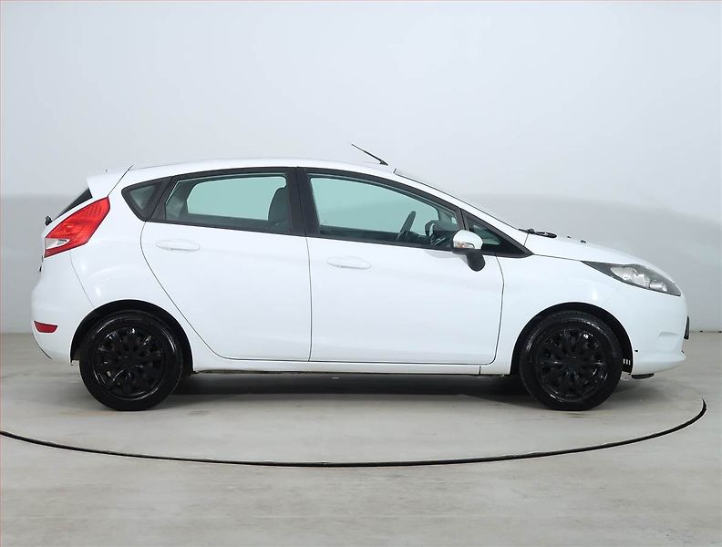 Ford Fiesta (2011) 1.25, po STK, jezdí výborně - fotka 6 z 17