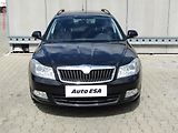 Škoda Octavia (2010) 1.6 TDi, AC, temp, tažné - náhled 1