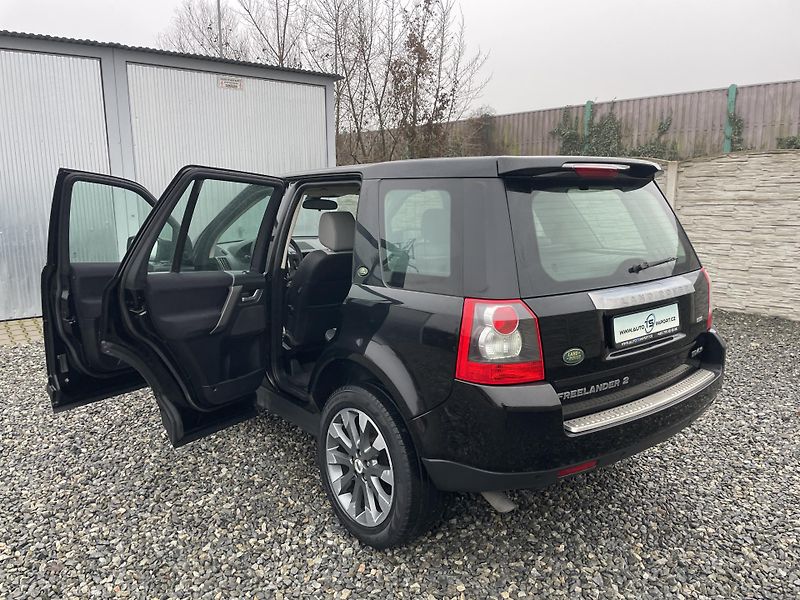 Land Rover Freelander 2.2TD4 160PS 4x4 136TKM SPORT! - fotka 132 z 201