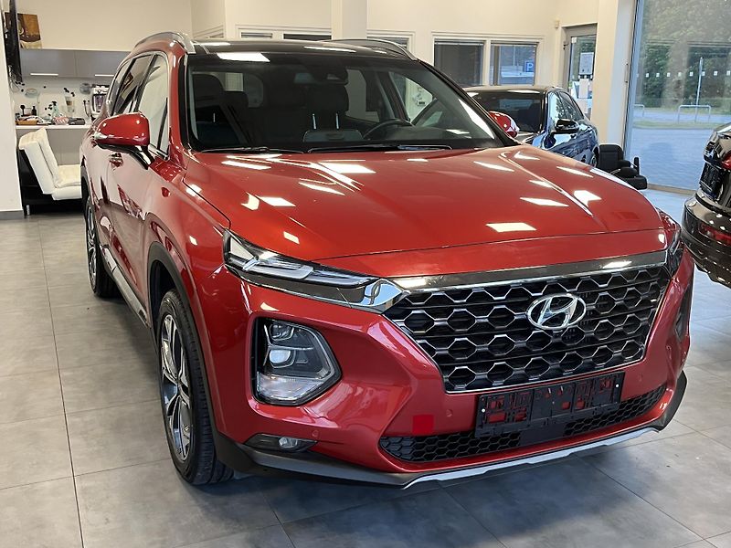 Hyundai Santa Fe (2021) 2,2CRDI REZERVACE - fotka 1 z 30