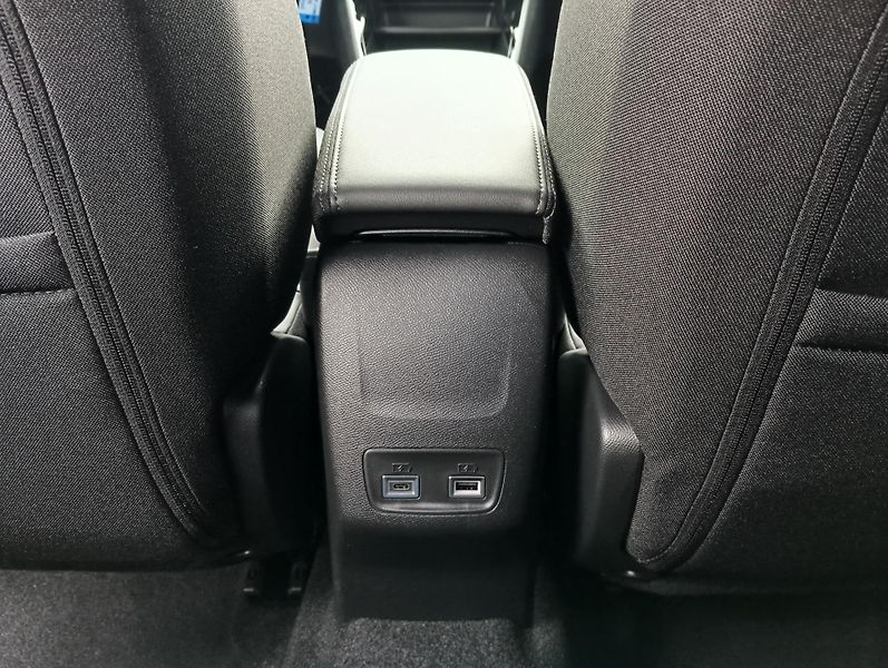Peugeot 2008 (2026) ALLURE Hybrid 145 e-DCS6 - fotka 17 z 20