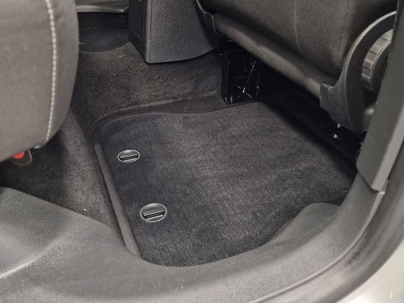Volkswagen Caddy (2018) - fotka 28 z 62