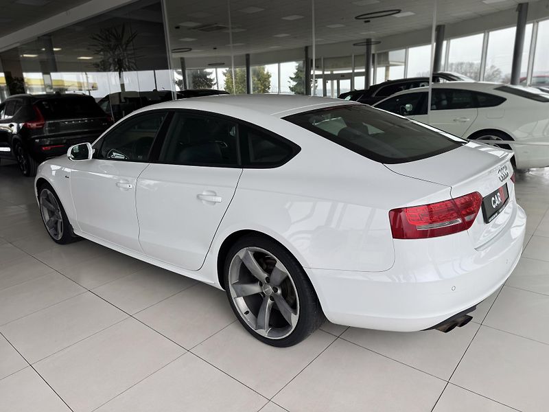 Audi A5 1,8TFSI S-LINE*Xenon*20