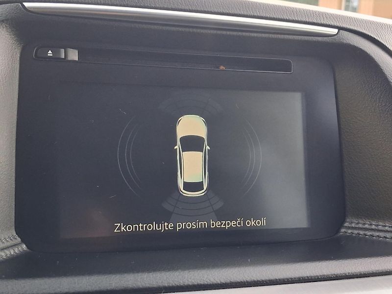 Mazda CX-5 (2016) 2,2 SKYACTIV 4x4 NAVI SERVISKA - fotka 27 z 37