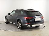 Audi A4 Allroad (2017) 2.0 TDI, 4X4, Automat, Kůže - náhled 3