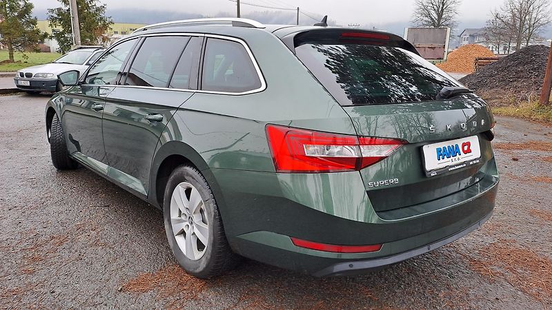 Škoda Superb 1.6 CRTDI DSG Comfort+Panorama - fotka 5 z 32