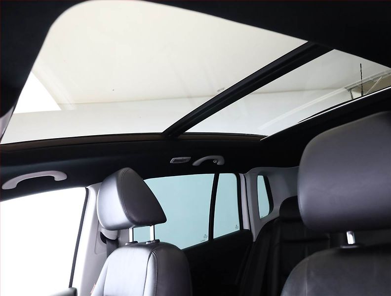 Volkswagen Tiguan (2010) Track&Field 2.0 TDI, 4X4 - fotka 16 z 18