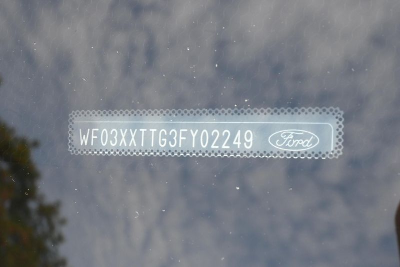 Ford Tourneo Custom (2015) - fotka 16 z 20