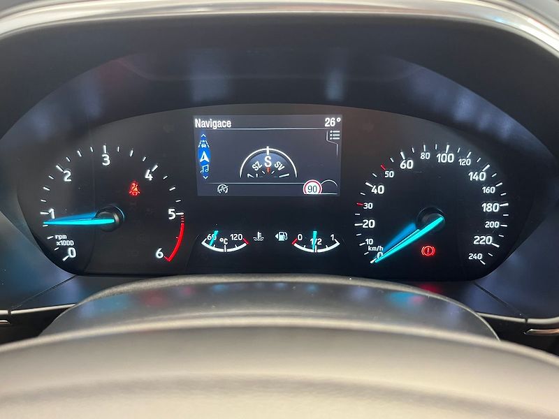 Ford Focus 2.0 EB Titanium manuál 110kW - fotka 51 z 76