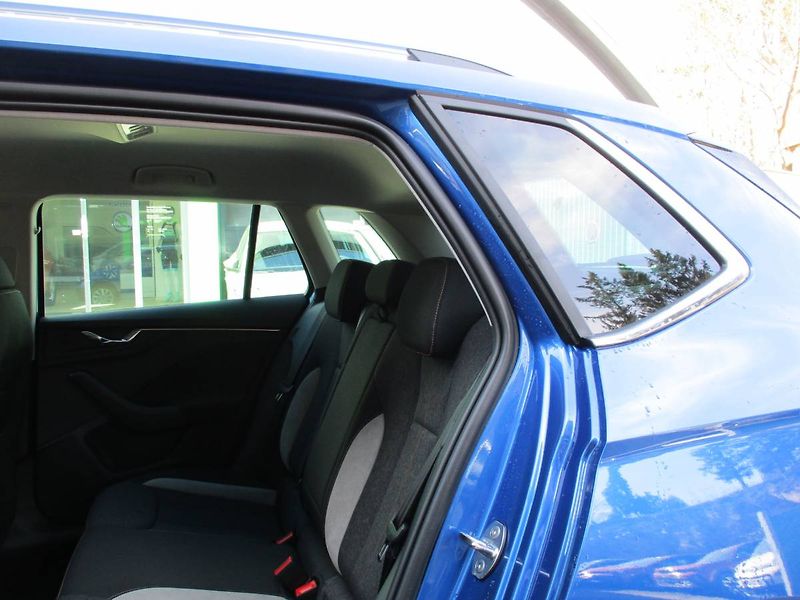 Škoda Kamiq Top Selection 1,0TSI 85kW DSG/ - fotka 15 z 16