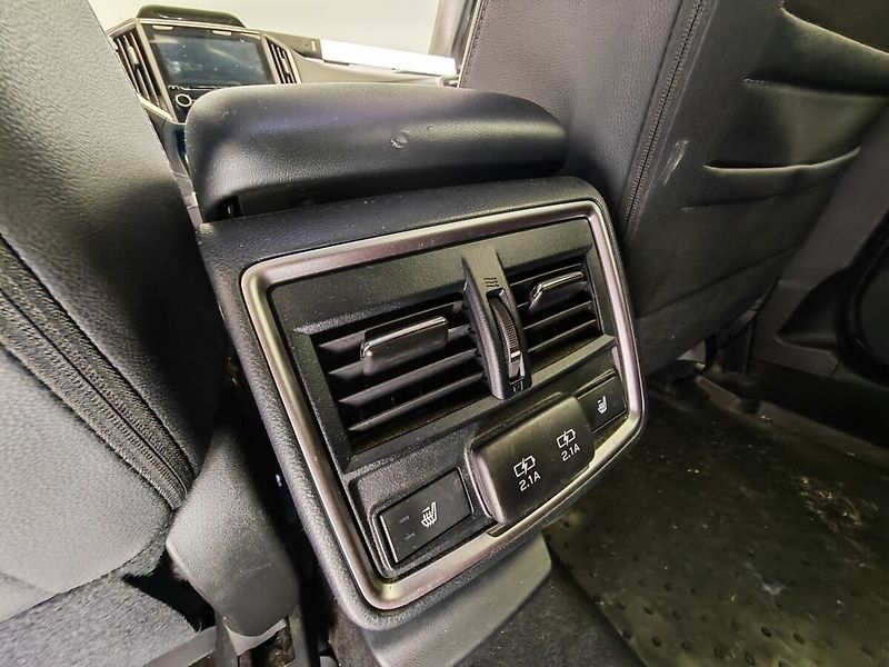 Subaru Forester 2.0 benzin - fotka 20 z 48