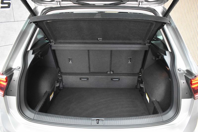 Volkswagen Tiguan 1.5 TSI DSG*VIRTUAL*KAMERA*ACC - fotka 41 z 44