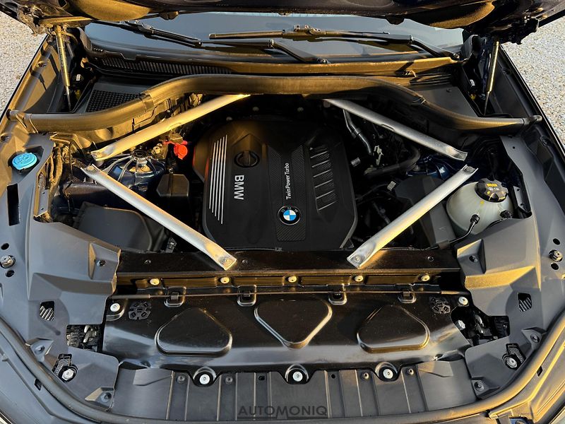BMW X5 (2020) xDrive30d M Sport Vzduchový p. - fotka 27 z 32