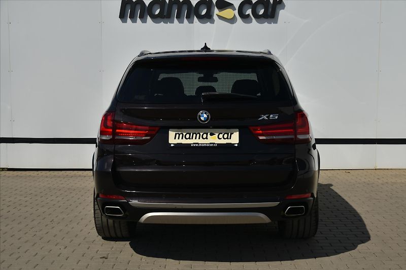 BMW X5 xDrive 40d 230kW PANORAMA - fotka 6 z 26