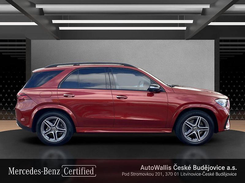 Mercedes-Benz GLE GLE 300 d 4MATIC AMG - fotka 6 z 28