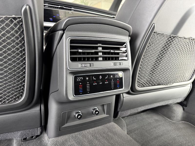 Audi Q7 50TDI Q*S-LINE*Matrix*Vzduch - fotka 37 z 44