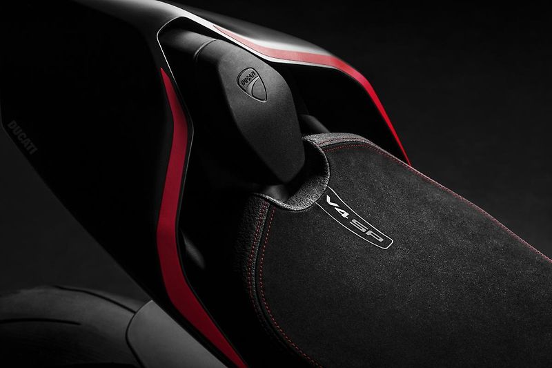 Ducati Panigale V4 S (2021) SP - fotka 32 z 51
