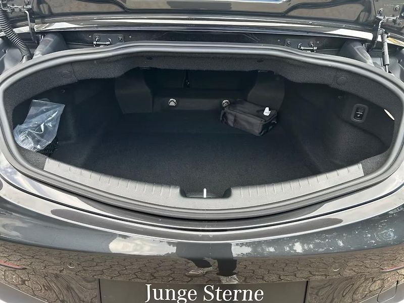 Mercedes-Benz CLE (2025) 220d Cabrio AMG el.sed KEYLESS - fotka 15 z 24