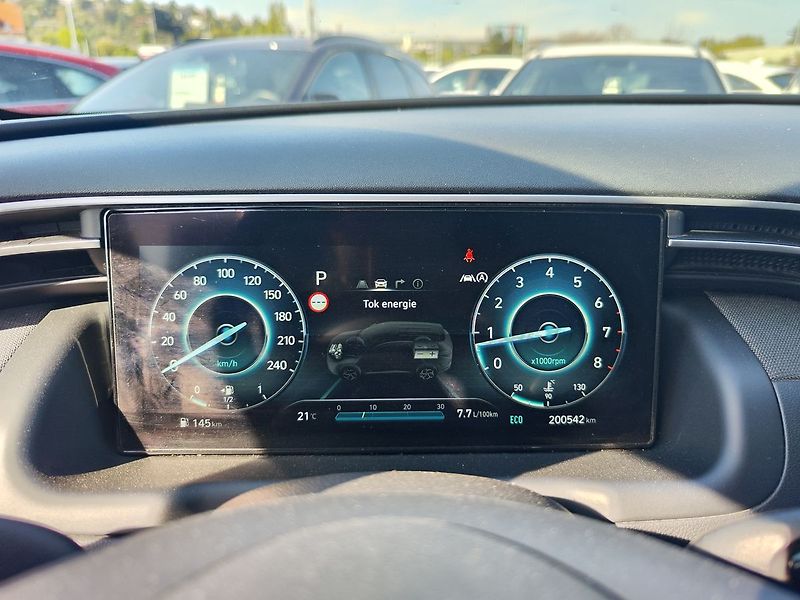 Hyundai Tucson 1.6 T-GDI/110kW smart DCT - fotka 16 z 40