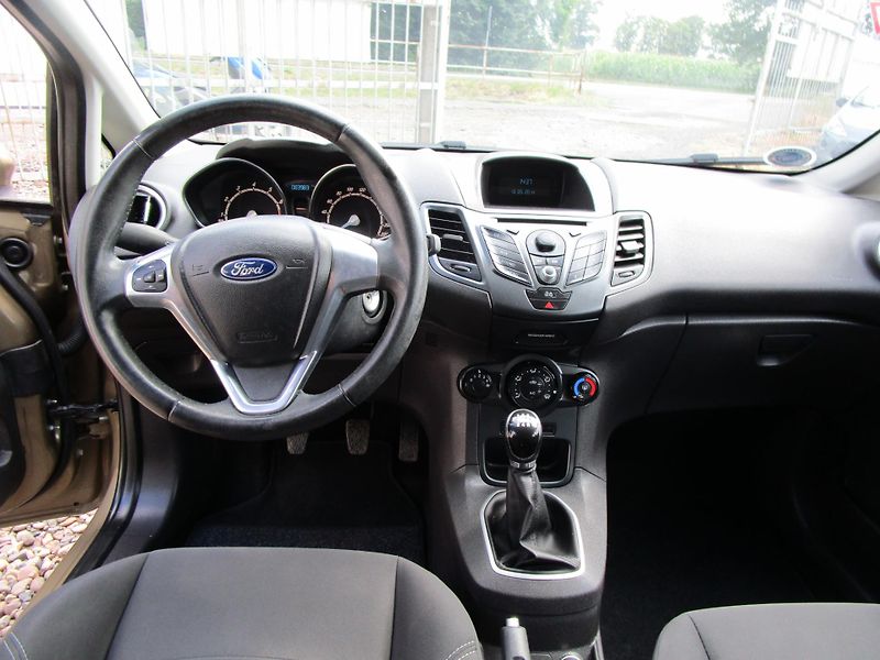 Ford Fiesta 1,2-60KW-NOVÁ STK+OLEJ+ROZVODY - fotka 9 z 15