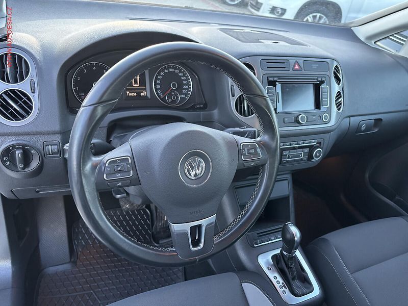 Volkswagen Golf Plus (2013) 1.2 TSi, Life, DSG, bixen - fotka 12 z 17