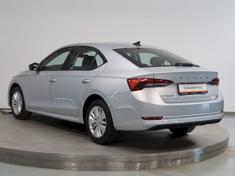 Škoda Octavia (2022) AMB TSI 81kW CZ DPH - fotka 7 z 34