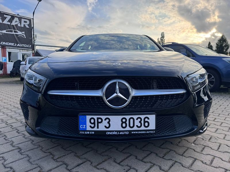 Mercedes-Benz Třídy A (2019) 180D 1,5 85 KW AUTOMAT SPORTB. - fotka 9 z 50