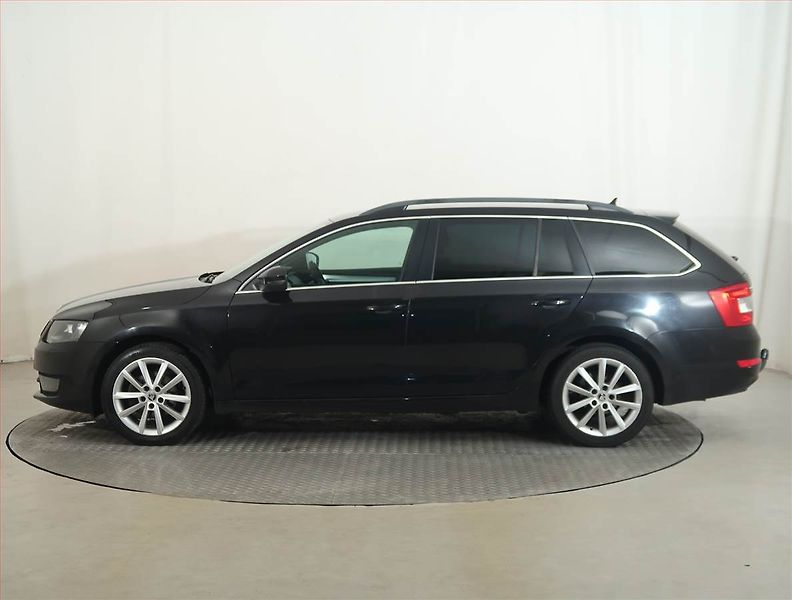 Škoda Octavia (2017) 2.0 TDI, Automat, Kůže, Navi - fotka 3 z 14