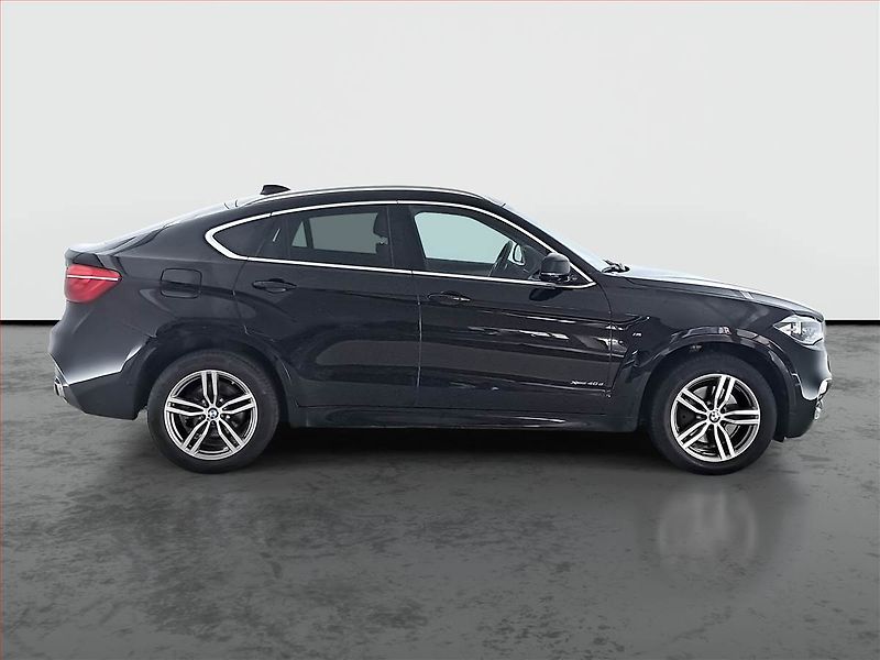 BMW X6 (2017) M Paket xDrive40d - fotka 6 z 20