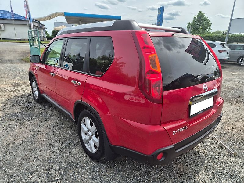 Nissan X-Trail 2,0 dCi 4x4 AT 110kW, CZ, 1. m - fotka 7 z 24