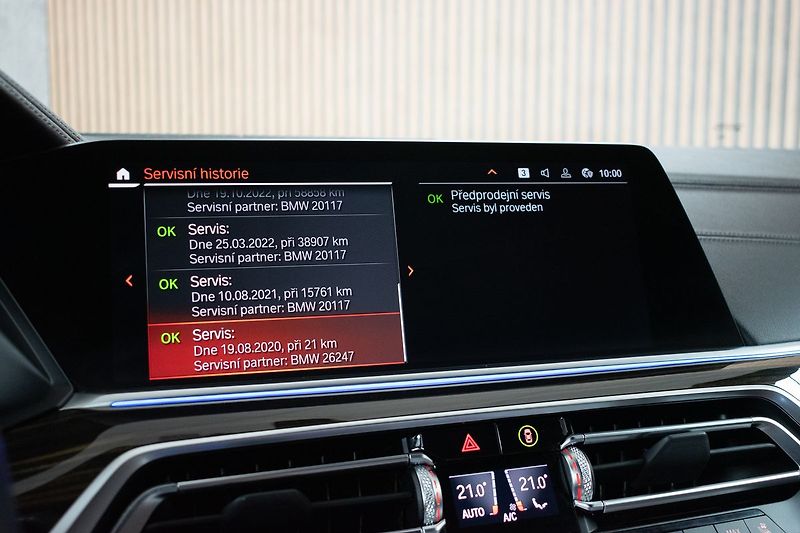 BMW X5 xDrive30d ///M*TAŽNÉ*LASER*ČR* - fotka 33 z 52