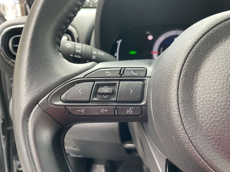 Toyota Yaris Cross MY25 1.5 TNGA HEV - fotka 20 z 30