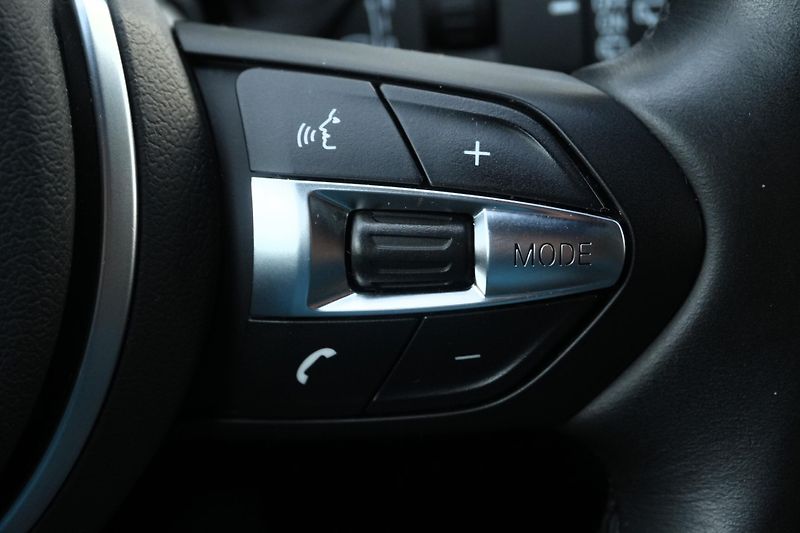 BMW X2 20i xDrive, Tažné, Kamera, ČR - fotka 17 z 36