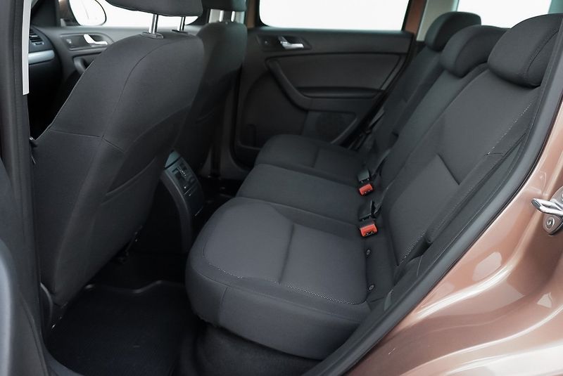 Škoda Yeti 1.4 TSI 90kW AMBITION - fotka 22 z 29