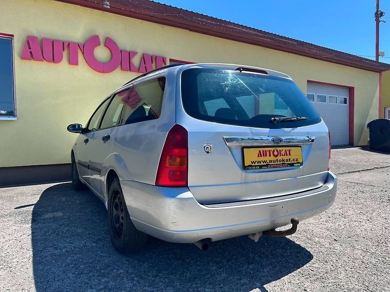 Ford Focus 1.6i 74kW/Tažné/Eko.se Neplatí - fotka 5 z 21