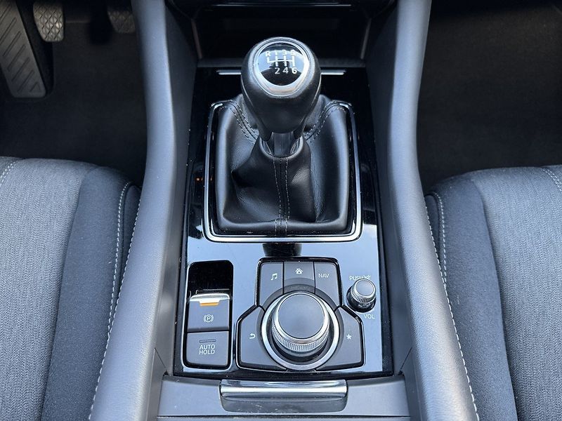 Mazda 6 (2019) 2.0i G-165 LED ACC Navi Blis - fotka 9 z 49