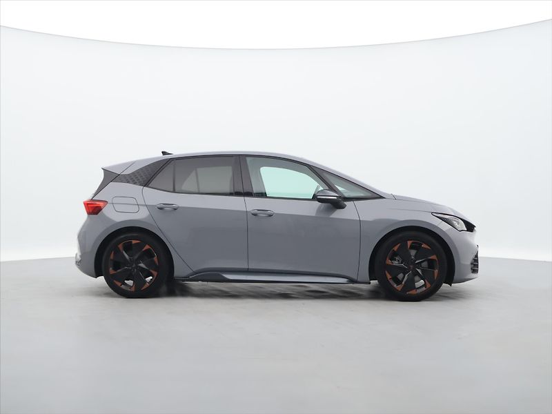 Cupra Born 62kWh 170kW-eBoost SOH94,6% - fotka 8 z 30