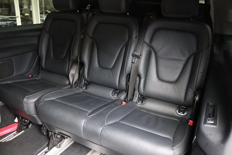 Mercedes-Benz Třídy V V 250D 4MATIC AMG PAKET 140kW - fotka 39 z 47
