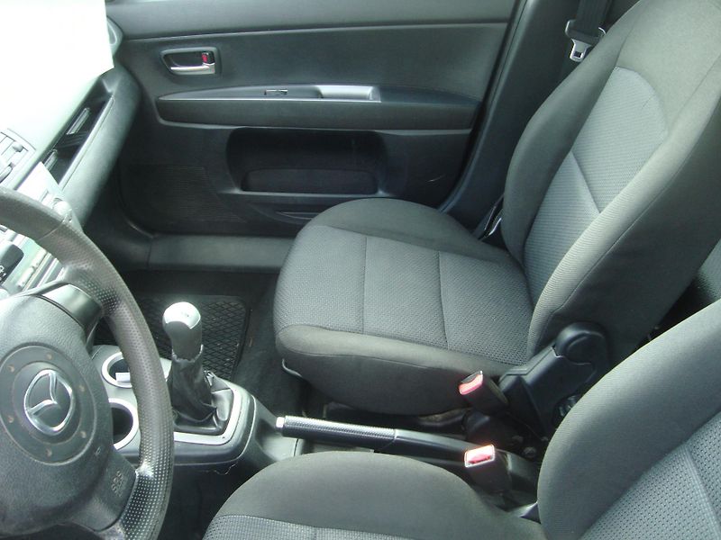 Mazda 2 (2006) 1,2 - fotka 11 z 17